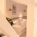 شقة Charming 1br - Stylish & Cozy In Principe Real | By Airnest *