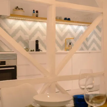 Charming 1br - Stylish & Cozy In Principe Real | By Airnest Lejlighed *