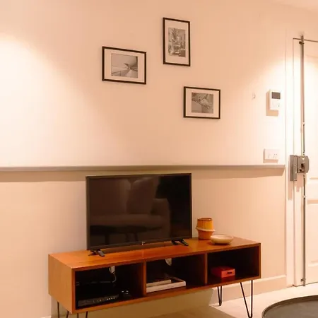 Lejlighed Charming 1br - Stylish & Cozy In Principe Real | By Airnest *