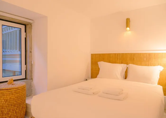 Charming 1br - Stylish & Cozy In Principe Real | By Airnest Lissabon