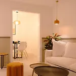 Charming 1br - Stylish & Cozy In Principe Real | By Airnest Lisbon
