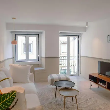 דירה Charming 1br - Stylish & Cozy In Principe Real | By Airnest ליסבון